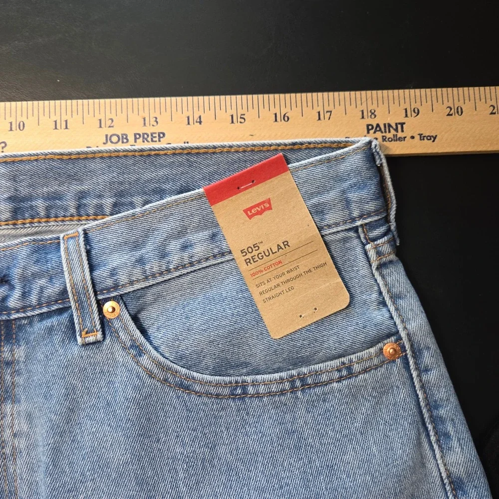 Levis these levi